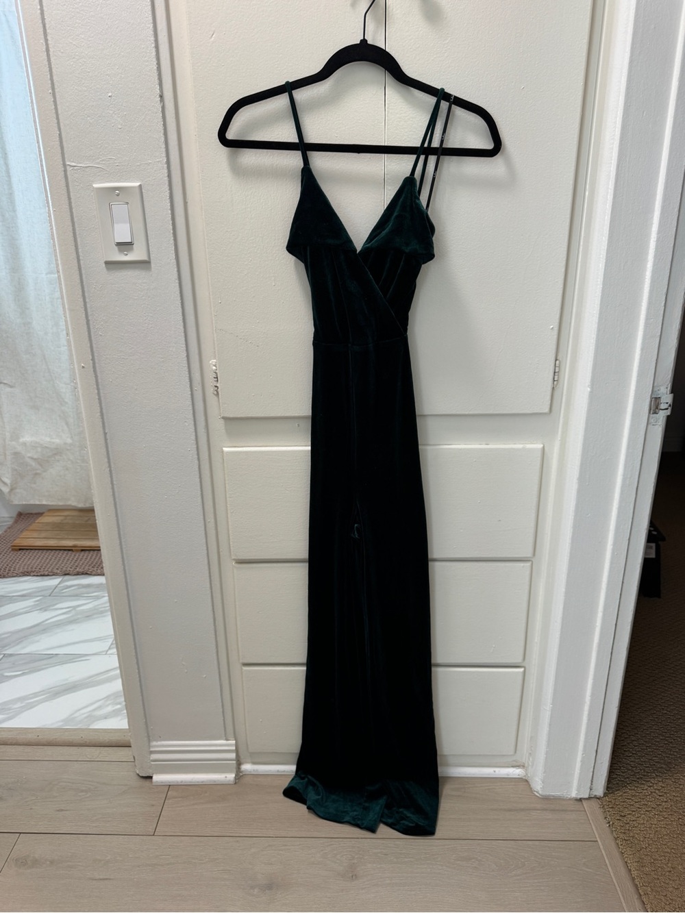 Lulu's Dark Green Velvet Maxi Dress with Spaghetti Straps